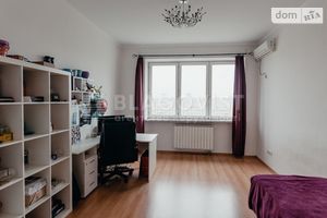 Продается 1-комнатная квартира 58 кв. м в Киеве