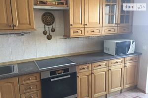 Продається 4-кімнатна квартира 133 кв. м у Києві