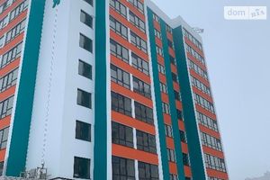 Продається 2-кімнатна квартира 64 кв. м у Чернігові