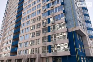 Продается 2-комнатная квартира 81.3 кв. м в Одессе