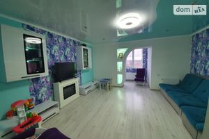 Продається 3-кімнатна квартира 80.4 кв. м у Хмельницькому