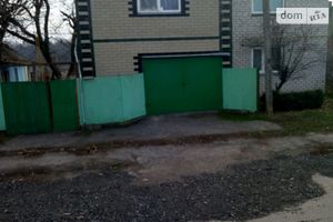 Продается дом на 2 этажа 110 кв. м с участком