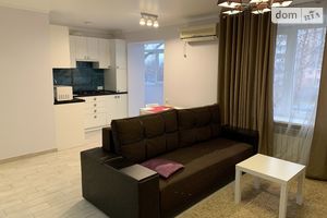 Сдается в аренду 1-комнатная квартира 46 кв. м в Николаеве