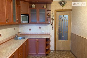 Продається 3-кімнатна квартира 64.8 кв. м у Миколаєві