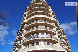Продается 3-комнатная квартира 100 кв. м в Одессе