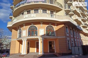 Продається 4-кімнатна квартира 177 кв. м у Одесі