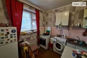 Продається 1-кімнатна квартира 30 кв. м у Кропивницькому