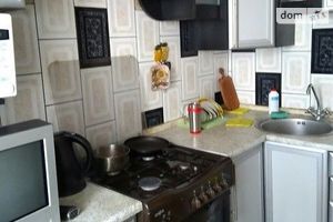 Продається 4-кімнатна квартира 86 кв. м у Тернополі