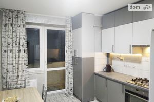 Сдается в аренду 1-комнатная квартира 40 кв. м в Львове