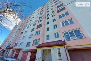 Продається 2-кімнатна квартира 76.1 кв. м у Тернополі