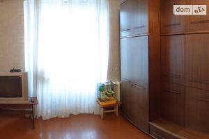 Продается 2-комнатная квартира 67 кв. м в Запорожье