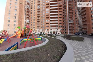 Продается 3-комнатная квартира 87.3 кв. м в Одессе