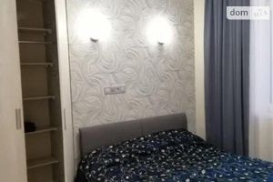 Сдается в аренду 3-комнатная квартира 60 кв. м в Киеве