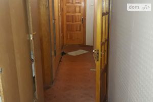 Продается 4-комнатная квартира 75 кв. м в Хмельницком