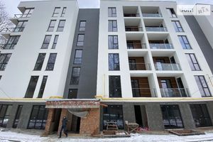 Продается 1-комнатная квартира 51 кв. м в Львове