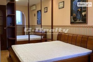 Сдается в аренду 3-комнатная квартира 73 кв. м в Киеве