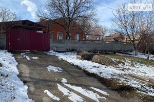 Продається одноповерховий будинок 64 кв. м з подвалом