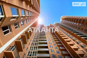 Продается 1-комнатная квартира 47.2 кв. м в Одессе