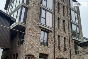 Продается 1-комнатная квартира 43 кв. м в Днепре