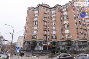 Продается 1-комнатная квартира 50 кв. м в Киеве