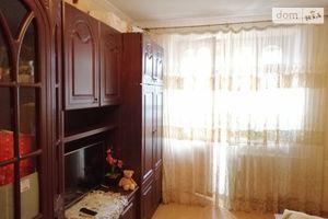Продается 2-комнатная квартира 41 кв. м в Ровно