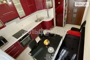 Продается 1-комнатная квартира 44 кв. м в Киеве