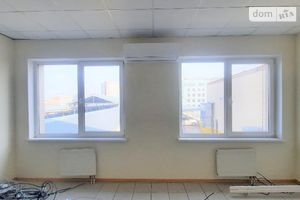 Здається в оренду офіс 200 кв. м в торгово-офісному центрі