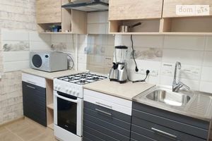 Сдается в аренду 1-комнатная квартира 40 кв. м в Чернигове