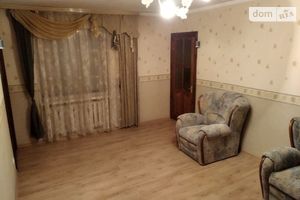 Продается 4-комнатная квартира 75.7 кв. м в Запорожье