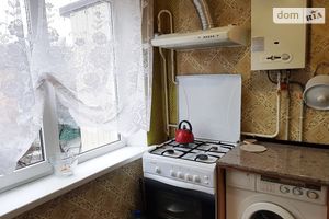 Продается 4-комнатная квартира 60 кв. м в Хмельницком