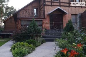 Сдается в аренду дом на 3 этажа 200 кв. м с подвалом