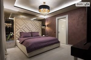 Продается 2-комнатная квартира 95 кв. м в Днепре