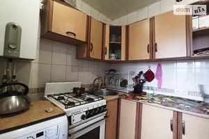 Продается 3-комнатная квартира 56 кв. м в Днепре