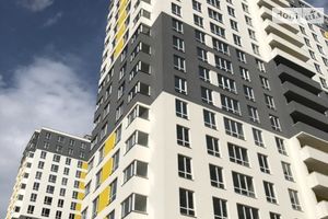 Продается 2-комнатная квартира 63 кв. м в Ирпене