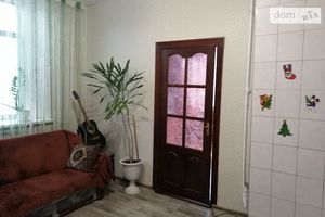 Продается часть дома 67 кв. м с бассейном