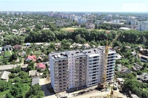 Продається 1-кімнатна квартира 48.5 кв. м у Чернігові