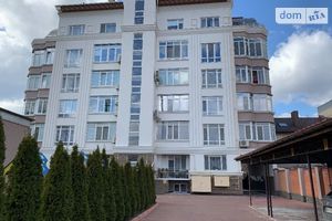 Продається 3-кімнатна квартира 130 кв. м у Миколаєві