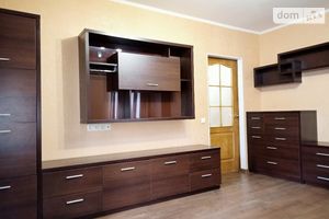 Продається 1-кімнатна квартира 42 кв. м у Одесі