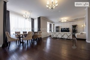 Сдается в аренду 6-комнатная квартира 360 кв. м в Киеве
