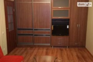 Сдается в аренду 1-комнатная квартира 35 кв. м в Полтаве