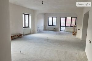 Продается 5-комнатная квартира 400 кв. м в Одессе