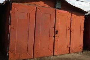 Продается отдельно стоящий гараж под легковое авто на 20 кв. м