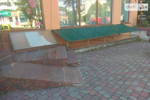 Продается помещения свободного назначения 205 кв. м в 6-этажном здании