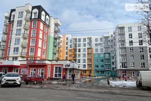 Продается 2-комнатная квартира 75 кв. м в Виннице
