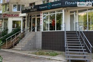 Сдается в аренду помещения свободного назначения 42 кв. м в 5-этажном здании