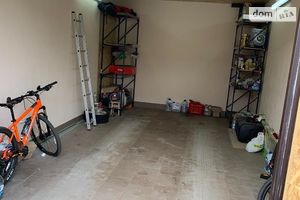 Продается бокс в гаражном комплексе под легковое авто на 23 кв. м