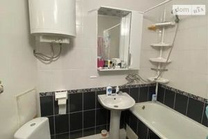 Продается 1-комнатная квартира 39 кв. м в Днепре