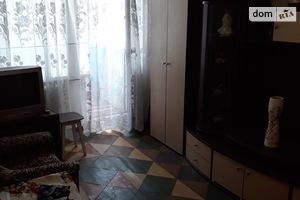 Продається 2-кімнатна квартира 42 кв. м у Кривому Розі