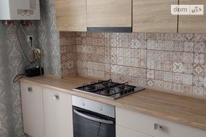 Сдается в аренду 1-комнатная квартира 37 кв. м в Киеве