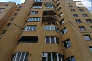Продается 2-комнатная квартира 65 кв. м в Тернополе